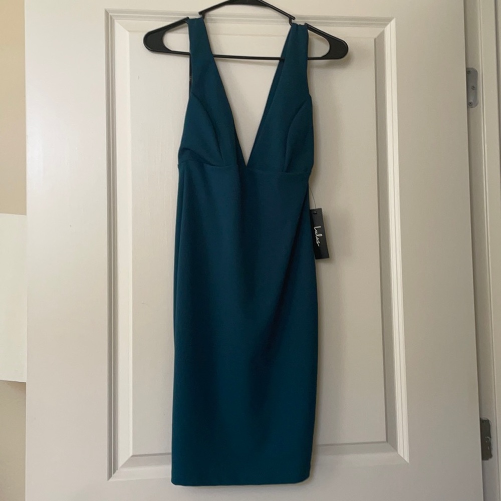 Lulu’s teal deep v dress